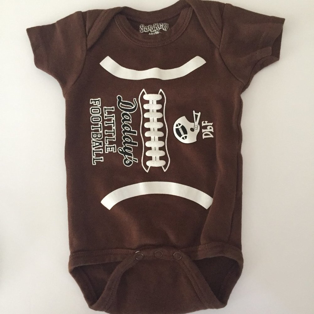 "DADDY'S LITTLE FOOTBALL" Size 6-12 Months